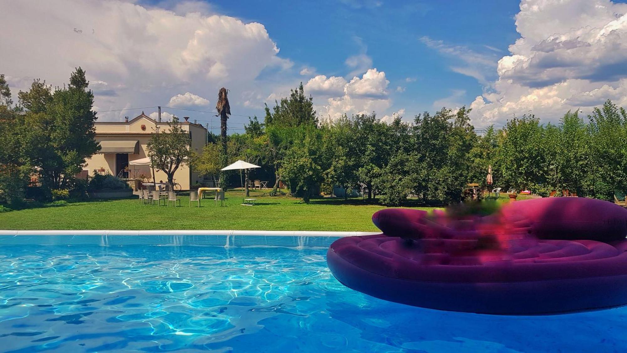 Villa Camilla - Tiny - Exclusive Pool Lucca Eksteriør bilde