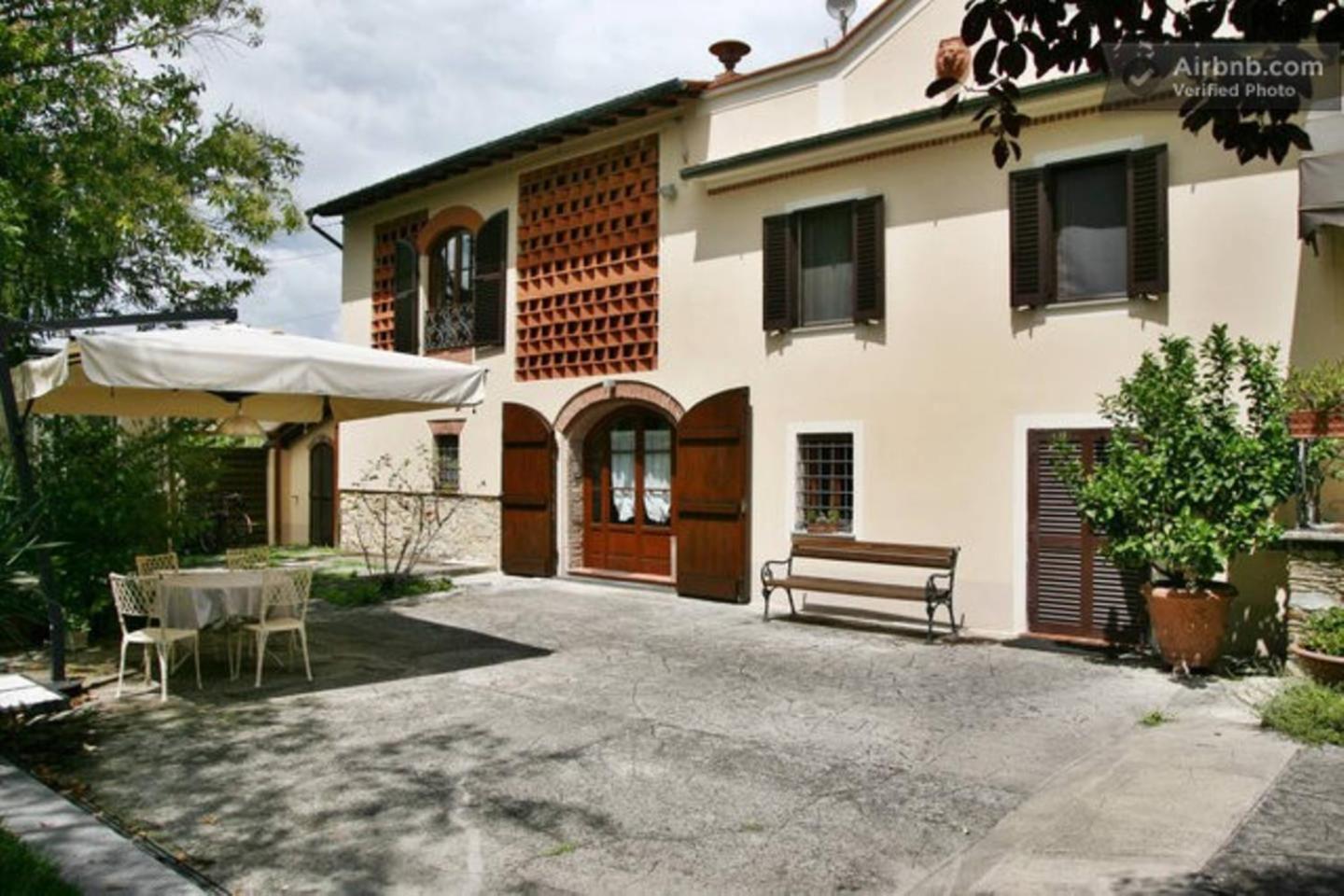 Villa Camilla - Tiny - Exclusive Pool Lucca Eksteriør bilde